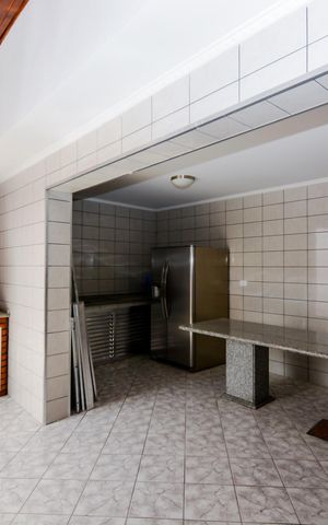 Casa para alugar com 280m², 3 quartos e 5 vagasÁrea gourmet