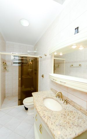 Casa para alugar com 280m², 3 quartos e 5 vagasBanheiro Social
