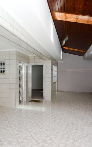 Casa para alugar com 280m², 3 quartos e 5 vagasÁrea de Serviço