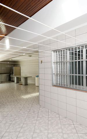 Casa para alugar com 280m², 3 quartos e 5 vagasÁrea de Serviço