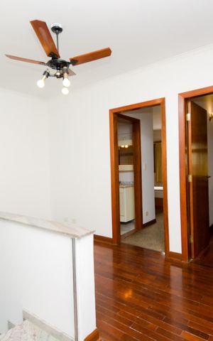 Casa para alugar com 280m², 3 quartos e 5 vagasAntessala