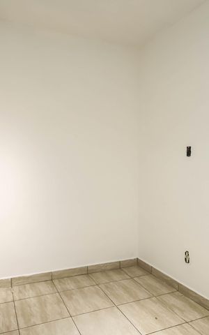 Casa para alugar com 375m², 2 quartos e 1 vagaÁrea de Serviço