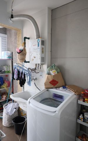 Apartamento à venda com 49m², 2 quartos e 1 vagaSala/Cozinha