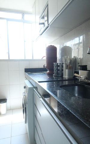 Apartamento à venda com 46m², 2 quartos e 1 vagaCozinha e Área de Serviço