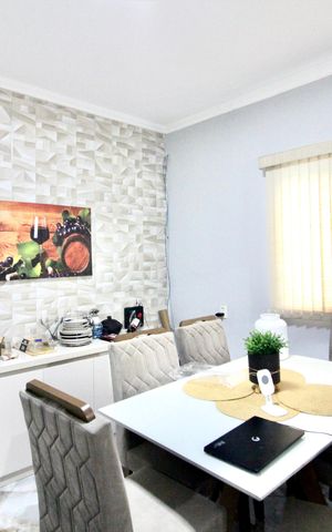 Casa à venda com 125m², 4 quartos e 2 vagas Casa à venda com 125m², 4 quartos e 2 vagasSala de Jantar