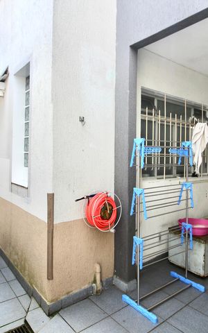 Apartamento à venda com 170m², 3 quartos e 2 vagas Apartamento à venda com 170m², 3 quartos e 2 vagasÁrea de Serviço