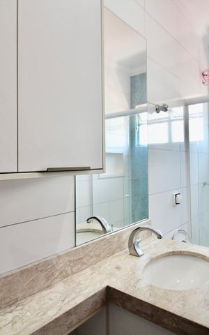 Apartamento à venda com 170m², 3 quartos e 2 vagas Apartamento à venda com 170m², 3 quartos e 2 vagasBanheiro 2