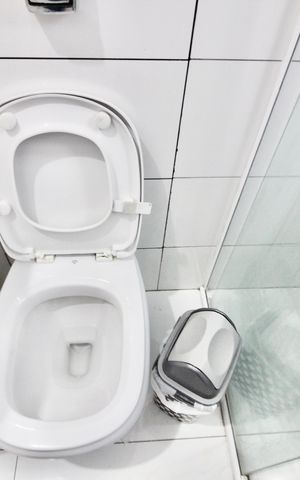 Apartamento à venda com 170m², 3 quartos e 2 vagas Apartamento à venda com 170m², 3 quartos e 2 vagasBanheiro 1