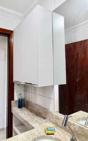 Apartamento à venda com 170m², 3 quartos e 2 vagas Apartamento à venda com 170m², 3 quartos e 2 vagasBanheiro 1