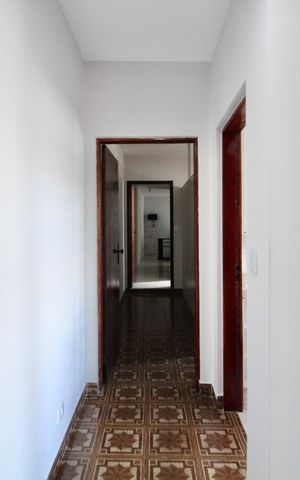 Apartamento à venda com 170m², 3 quartos e 2 vagas Apartamento à venda com 170m², 3 quartos e 2 vagasCorredor