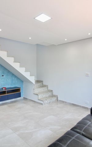Apartamento à venda com 170m², 3 quartos e 2 vagas Apartamento à venda com 170m², 3 quartos e 2 vagasSala