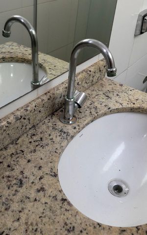 Casa à venda com 149m², 3 quartos e 6 vagasBANHEIRO QUARTO Nº 2 - SUITE