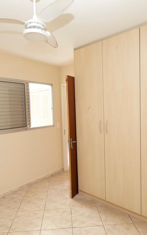 Casa à venda com 149m², 3 quartos e 6 vagasQUARTO Nº 2 - SUITE