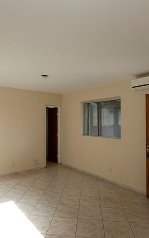 Casa à venda com 149m², 3 quartos e 6 vagasSALA