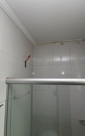 Casa à venda com 149m², 3 quartos e 6 vagasBANHEIRO QUARTO Nº 2 - SUITE