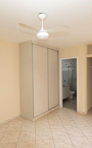 Casa à venda com 149m², 3 quartos e 6 vagasQUARTO Nº 3 - SUITE