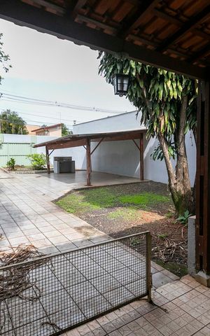 Casa à venda com 149m², 3 quartos e 6 vagasVARANDA 