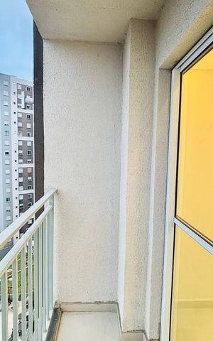 Apartamento para alugar com 42m², 2 quartos e 1 vaga Apartamento para alugar com 42m², 2 quartos e 1 vagaVaranda