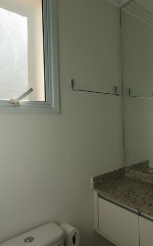 Apartamento para alugar com 64m², 2 quartos e 2 vagasBanheiro da Suíte