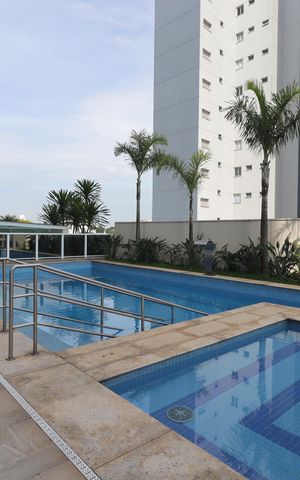 Apartamento para alugar com 64m², 2 quartos e 2 vagasÁrea Comum - Piscina