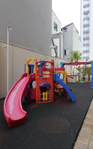 Apartamento para alugar com 64m², 2 quartos e 2 vagasÁrea Comum - Playground