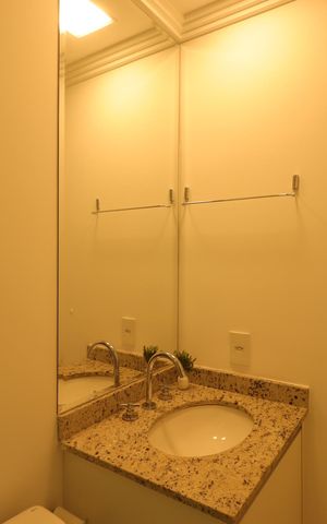 Apartamento para alugar com 64m², 2 quartos e 2 vagasBanheiro Social