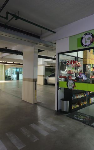 Apartamento para alugar com 64m², 2 quartos e 2 vagasÁrea Comum - Mercadinho 24h