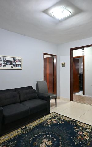 Casa à venda com 300m², 3 quartos e 3 vagasSala