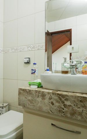 Apartamento à venda com 190m², 3 quartos e 1 vagaBanheiro da Suíte