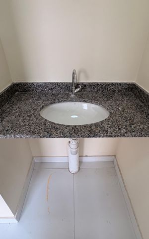Apartamento para alugar com 35m², 2 quartos e sem vaga Apartamento para alugar com 35m², 2 quartos e sem vagaBanheiro