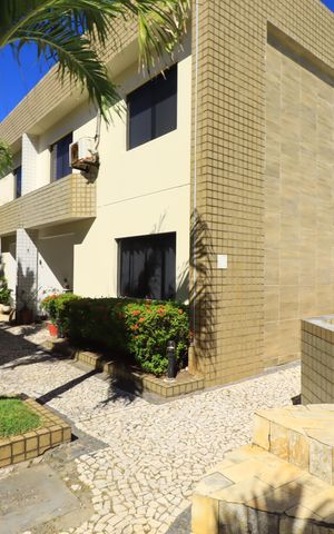 Casa para alugar com 110m², 5 quartos e 1 vagaÁrea comum