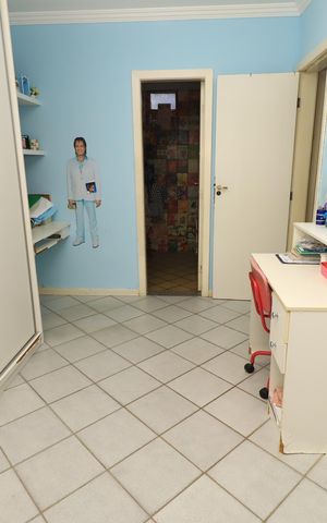 Casa para alugar com 110m², 5 quartos e 1 vagaQuarto