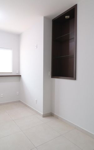 Casa de condomínio para alugar com 350m², 4 quartos e 4 vagasSala de TV