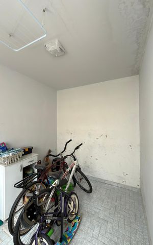 Casa à venda com 113m², 2 quartos e 1 vaga Casa à venda com 113m², 2 quartos e 1 vagaÁrea de Serviço