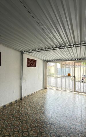 Casa à venda com 113m², 2 quartos e 1 vaga Casa à venda com 113m², 2 quartos e 1 vagaGaragem