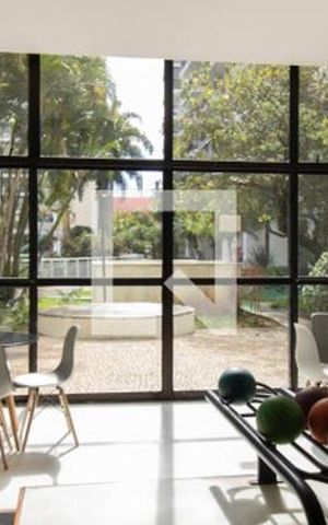 Apartamento para alugar com 100m², 2 quartos e 1 vaga Apartamento para alugar com 100m², 2 quartos e 1 vagaÁrea Comum