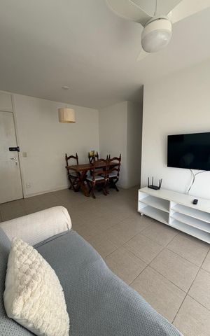 Apartamento para alugar com 100m², 2 quartos e 1 vaga Apartamento para alugar com 100m², 2 quartos e 1 vagaSala