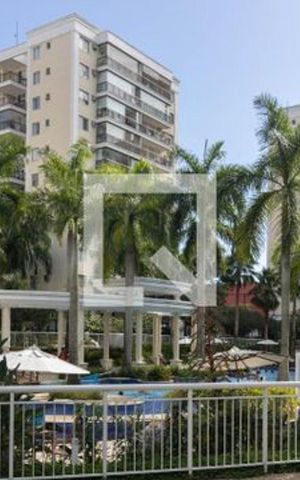 Apartamento para alugar com 100m², 2 quartos e 1 vaga Apartamento para alugar com 100m², 2 quartos e 1 vagaÁrea Comum