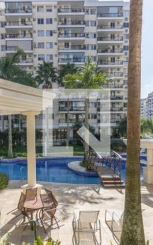 Apartamento para alugar com 100m², 2 quartos e 1 vaga Apartamento para alugar com 100m², 2 quartos e 1 vagaÁrea Comum