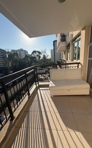 Apartamento para alugar com 100m², 2 quartos e 1 vaga Apartamento para alugar com 100m², 2 quartos e 1 vagaVaranda