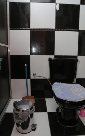 Casa à venda com 84m², 3 quartos e 1 vaga Casa à venda com 84m², 3 quartos e 1 vagaBanheiro