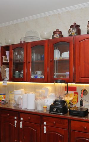 Casa à venda com 84m², 3 quartos e 1 vaga Casa à venda com 84m², 3 quartos e 1 vagaCozinha