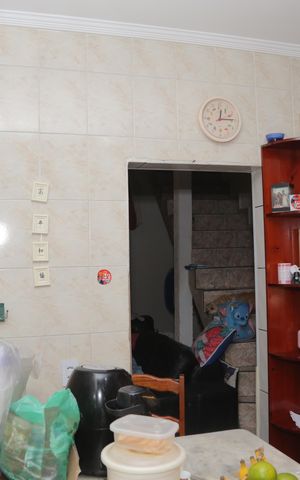 Casa à venda com 84m², 3 quartos e 1 vaga Casa à venda com 84m², 3 quartos e 1 vagaCozinha