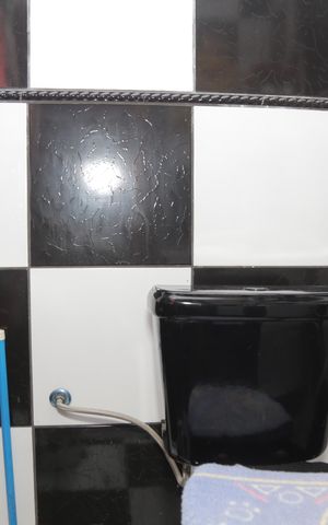 Casa à venda com 84m², 3 quartos e 1 vaga Casa à venda com 84m², 3 quartos e 1 vagaBanheiro