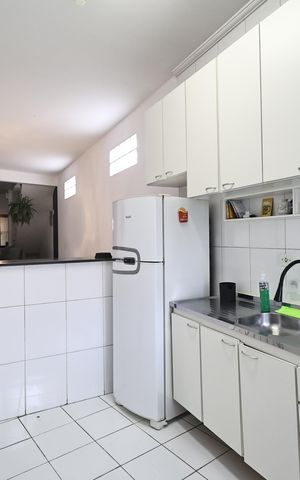 Casa à venda com 170m², 2 quartos e 2 vagas Casa à venda com 170m², 2 quartos e 2 vagasCozinha