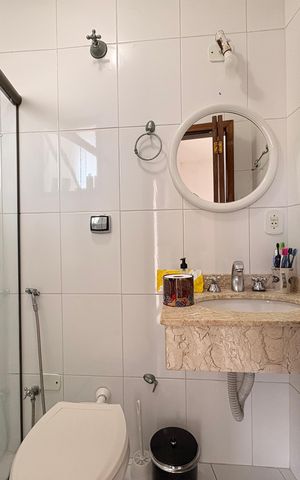 Casa à venda com 170m², 2 quartos e 2 vagas Casa à venda com 170m², 2 quartos e 2 vagasBanheiro da suíte 1