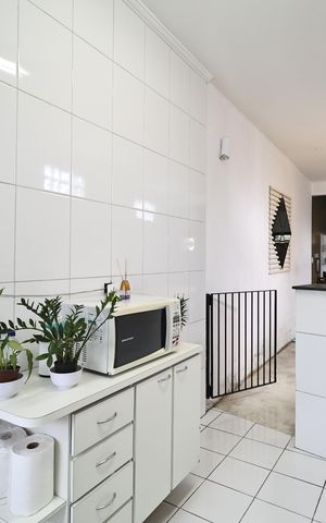 Casa à venda com 170m², 2 quartos e 2 vagas Casa à venda com 170m², 2 quartos e 2 vagasCozinha