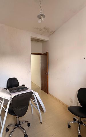 Casa à venda com 170m², 2 quartos e 2 vagas Casa à venda com 170m², 2 quartos e 2 vagasSuite 2