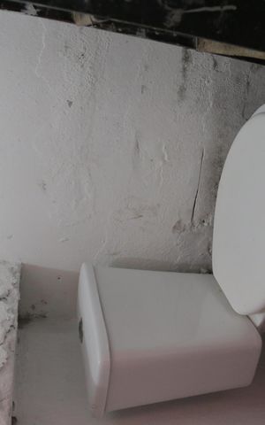Casa à venda com 60m², 3 quartos e sem vaga Casa à venda com 60m², 3 quartos e sem vagaLavabo