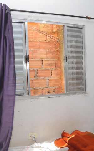 Casa à venda com 60m², 3 quartos e sem vaga Casa à venda com 60m², 3 quartos e sem vagaQuarto 1